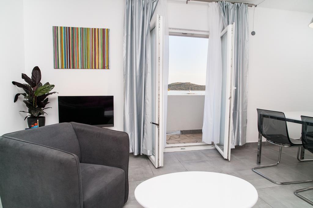 Apartment Ema Rogoznica  Extérieur photo